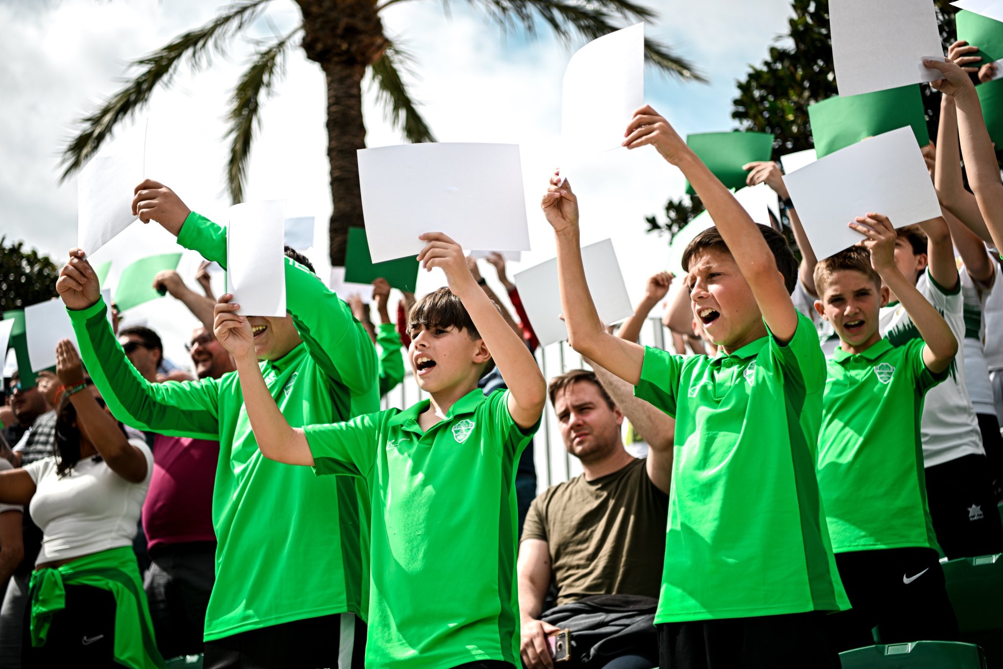 El Elche recibe al Oviedo y el líder Ilicitano visita al Ontinyent, segundo clasificado