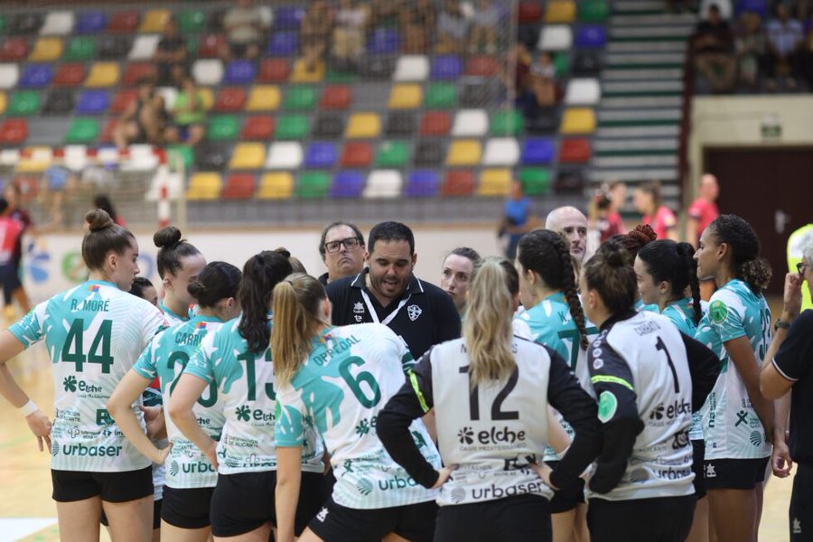 El Elche Atticgo pierde 27-26 en Porriño en la ida de la semifinal por el título de Liga