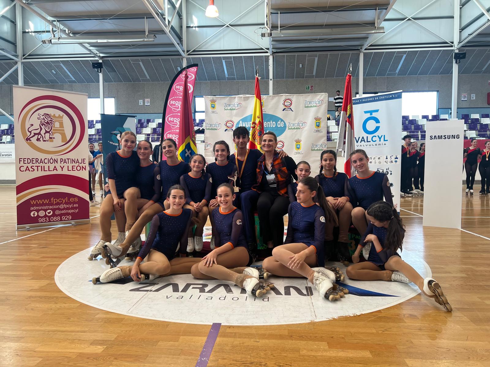 El Club de Patinaje Elche logra tres medallas en el Nacional de patinaje artístico en línea