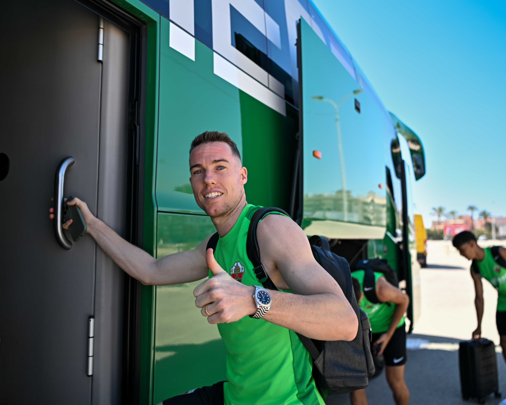 El Elche se va de concentración