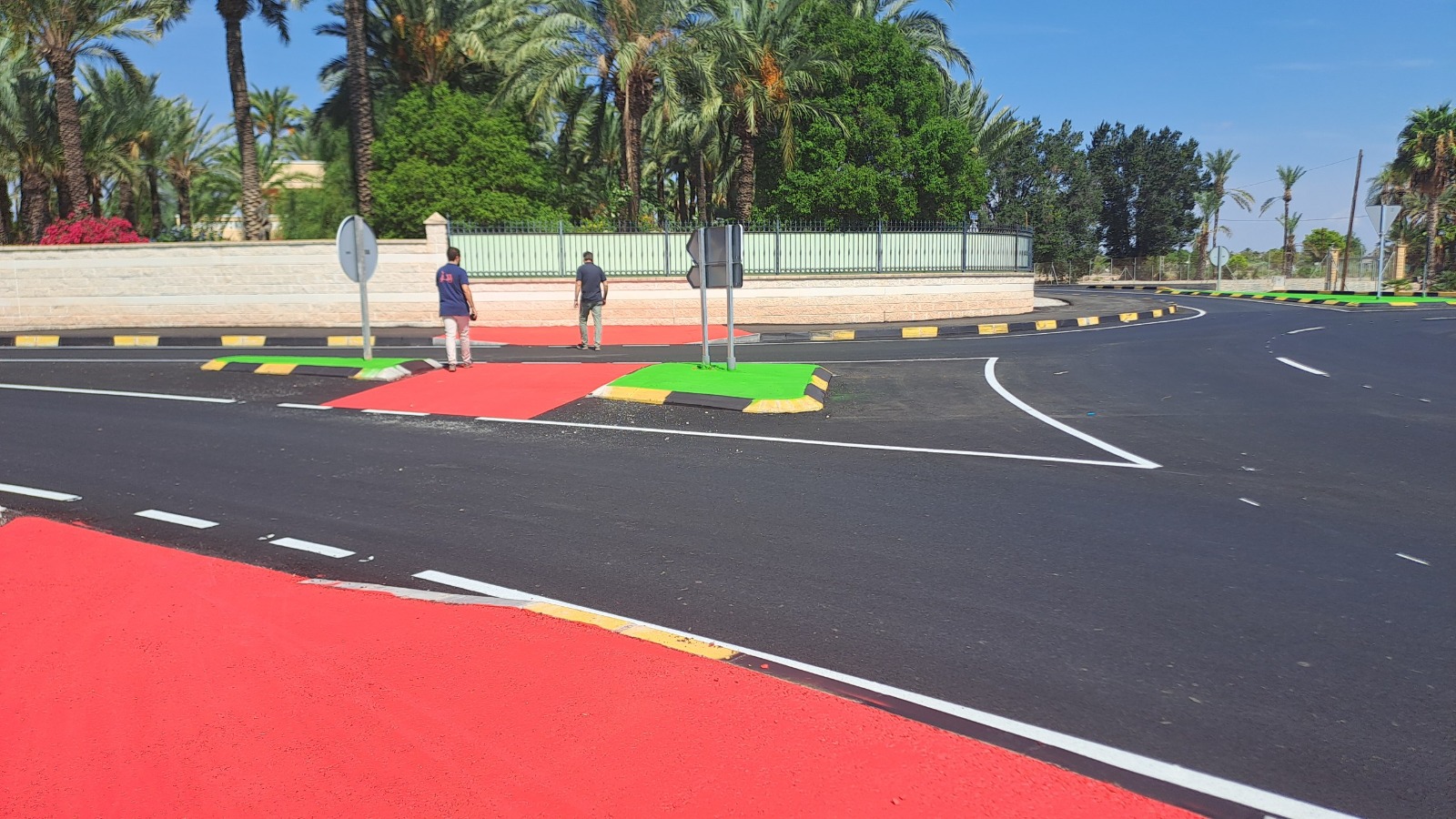 Las obras del carril para bicis y peatones que une Elche con la pedanía de Asprillas llega a su fin