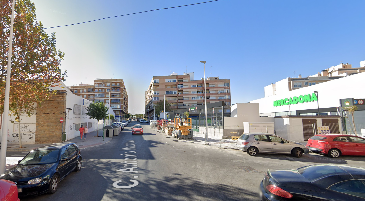 Luz verde a la renovación del alcantarillado en la calle Antonio Machado