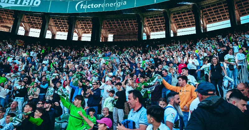El Elche CF recibe 500 entradas para el último partido del año en Castellón