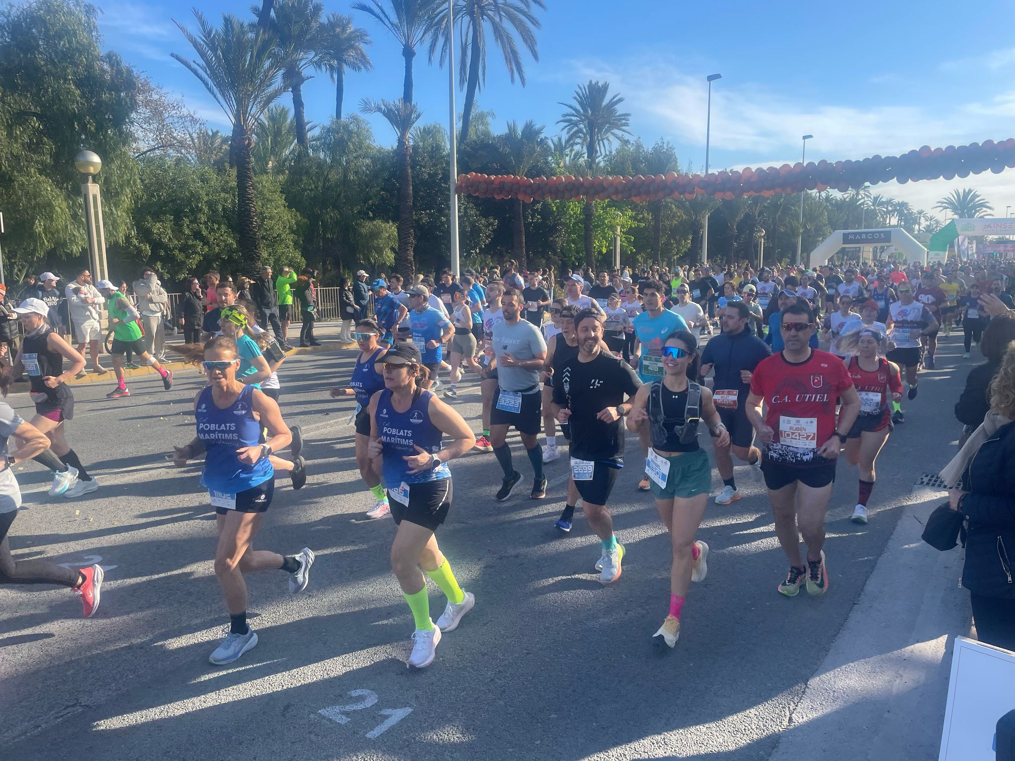 Katherine Tisalema y Miguel Barzola ganan una Media Maratón de Elche de récord