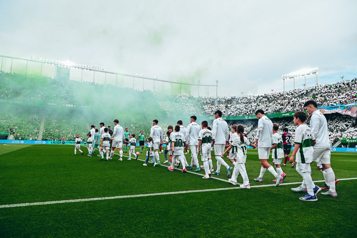 El Elche CF consigue 200 entradas más para el partido en El Alcoraz de Huesca