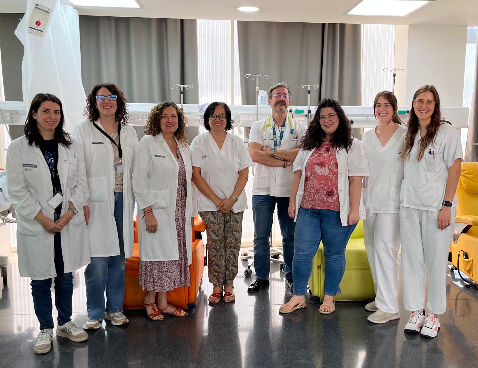 El Hospital de Elche participa en un estudio que evita la quimioterapia en cáncer de mama metastásico