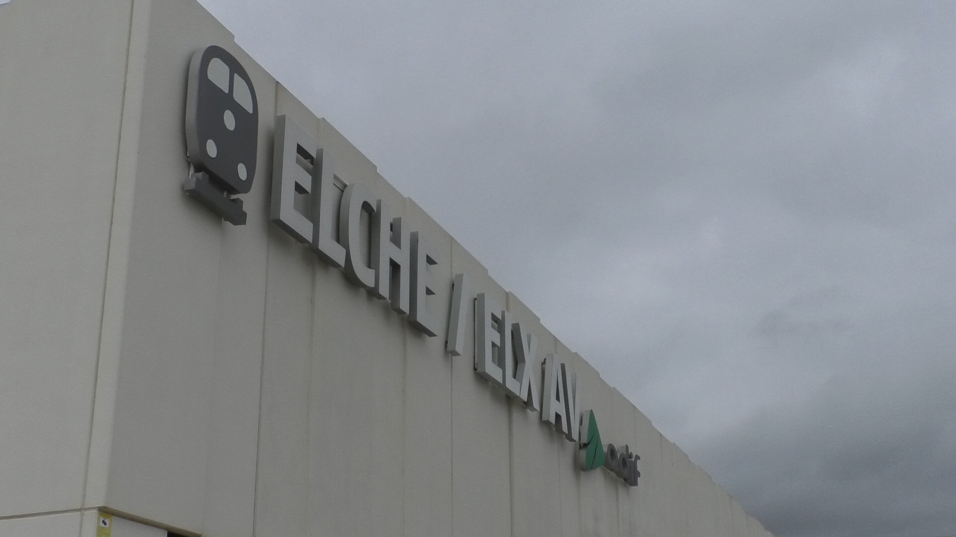 Compromís pide la comparecencia del empresario valenciano José Ruz por las supuestas mordidas en la construcción de la estación de AVE de Elche